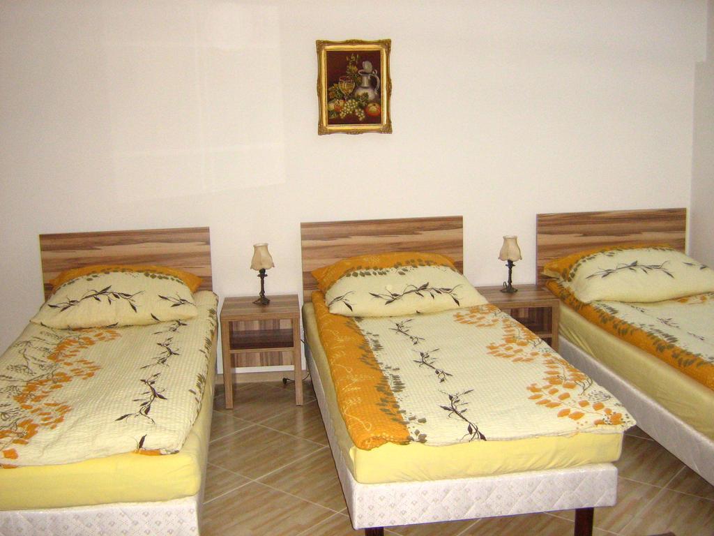Gosciniec Podkowa Apartment Wlodawa Phòng bức ảnh