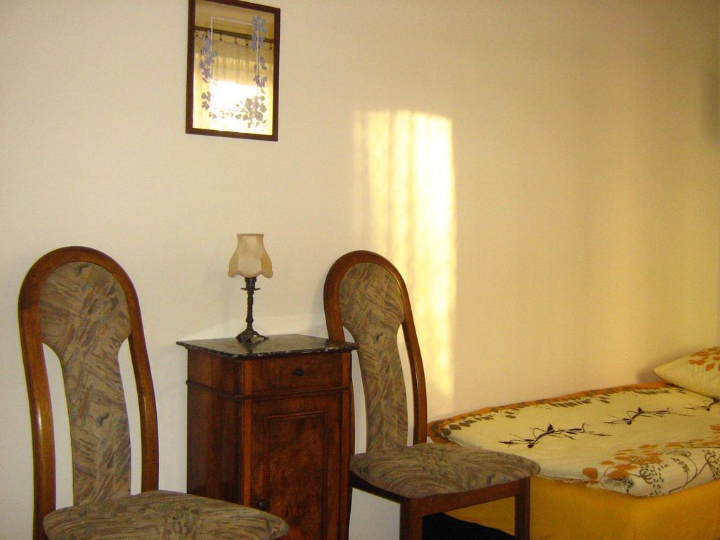 Gosciniec Podkowa Apartment Wlodawa Ngoại thất bức ảnh