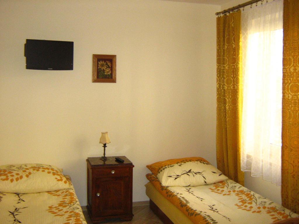 Gosciniec Podkowa Apartment Wlodawa Phòng bức ảnh