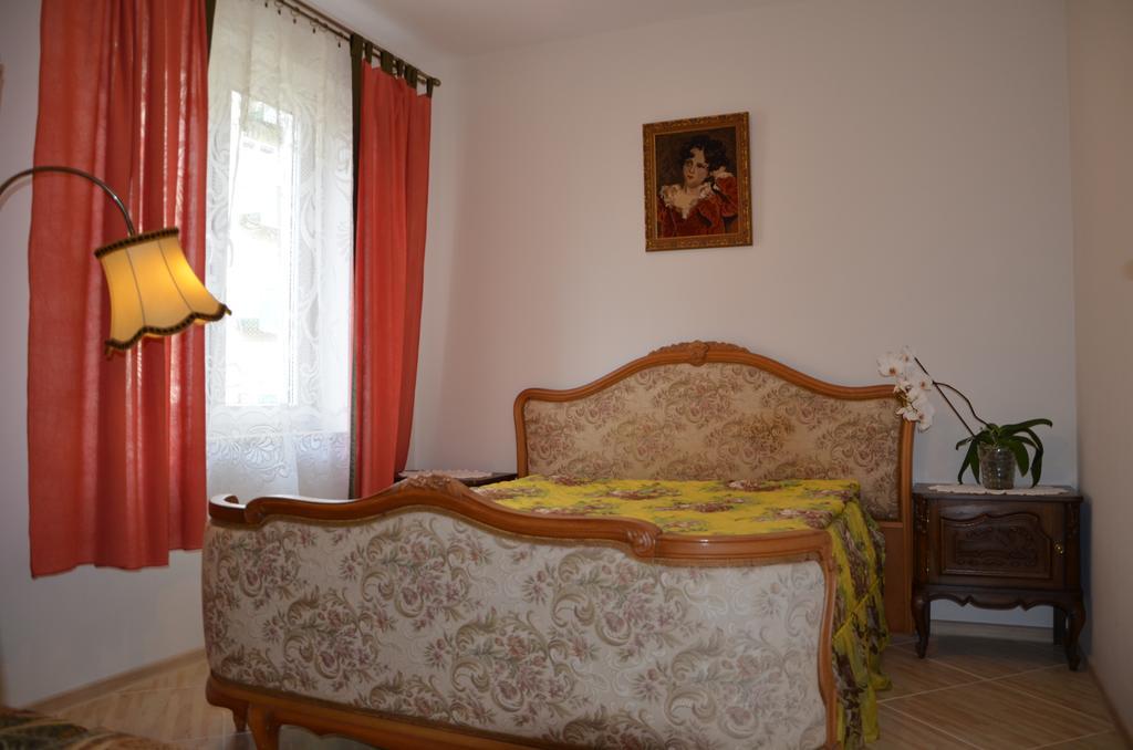 Gosciniec Podkowa Apartment Wlodawa Phòng bức ảnh