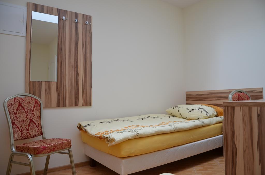 Gosciniec Podkowa Apartment Wlodawa Phòng bức ảnh