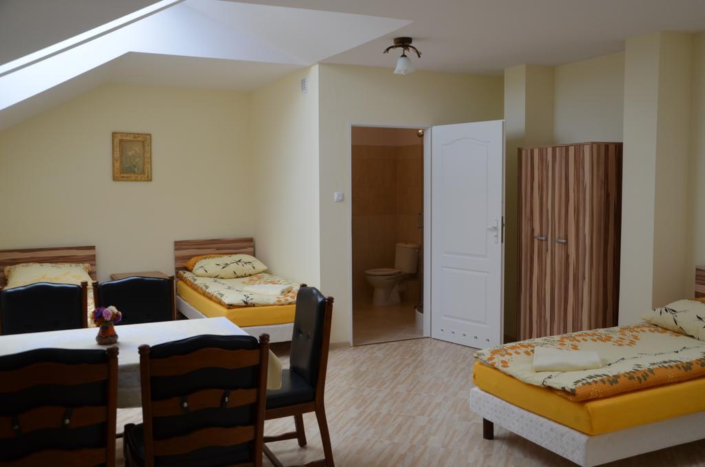 Gosciniec Podkowa Apartment Wlodawa Phòng bức ảnh