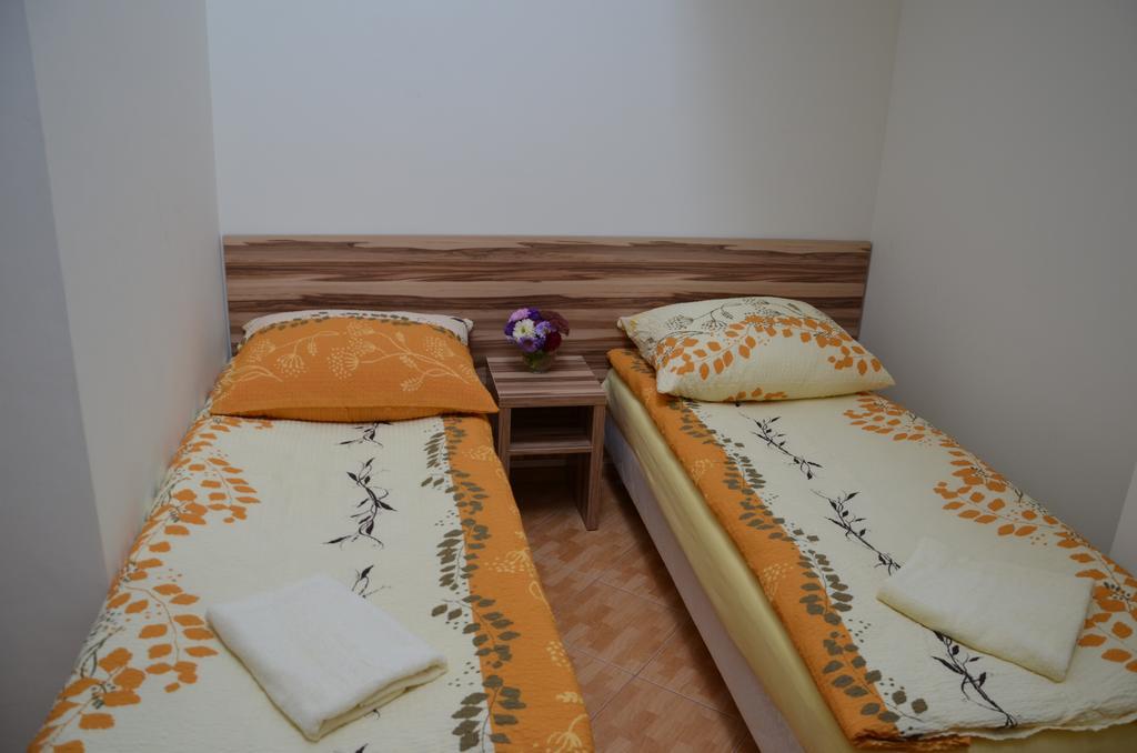 Gosciniec Podkowa Apartment Wlodawa Phòng bức ảnh